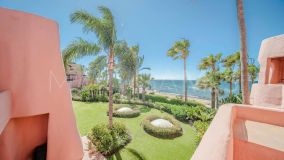 Duplex Penthouse for sale in Menara Beach, Estepona Est