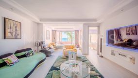 Atico Duplex en venta en Menara Beach, Estepona Este