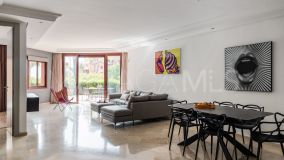 Ground Floor Apartment for sale in Beach Side New Golden Mile, Estepona East