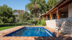 Villa for sale in Pinares de San Antón, Malaga - Este