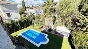 Chalet en venta en Sierrezuela, Mijas Costa