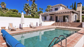 House for sale in El Paraiso, Estepona East