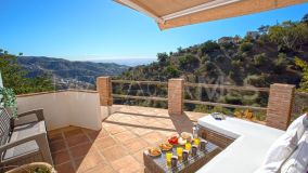 Hus i byn for sale in Malaga - Este