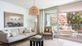 Apartamento en venta en Carvajal, Fuengirola