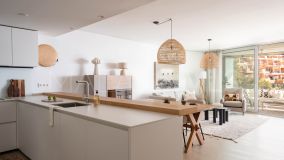 Apartamento en venta en Carvajal, Fuengirola