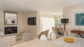 Haus zu verkaufen in Sierrezuela, Mijas Costa