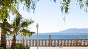 Villa for sale in El Candado, Malaga - Este