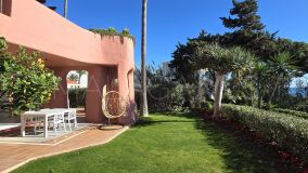 Markplanslägenhet for sale in Menara Beach, Estepona Öst