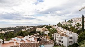 Renovado ático con impresionantes vistas al mar