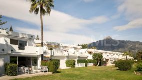 Radhus for sale in Aloha, Nueva Andalucia