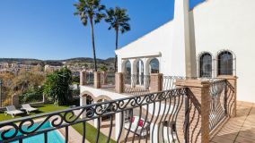 Villa for sale in Valle Romano, Estepona West