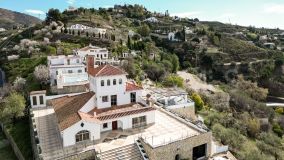 Villa for sale in Competa