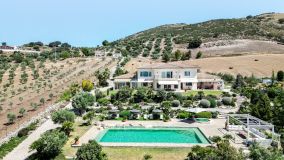 Villa for sale in Antequera