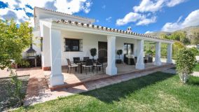 Villa for sale in Alora