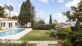 Villa en venta en La Capellania, Marbella Golden Mile