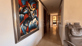 Zweistöckiges Penthouse zu verkaufen in Estepona Ost