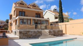 Villa en venta en Benalmadena Costa