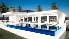 Beautifully designed villa front line golf Casares Golf