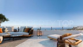 2 bedroom apartment with panoramic sea views