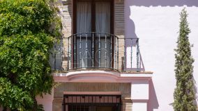 Villa en venta en Puerto del Almendro, Benahavis