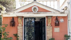 Finca en venta con 9 dormitorios en Jimena de La Frontera