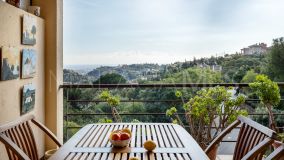 Apartment for sale in Los Arqueros, Benahavis