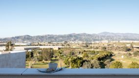 For sale apartment with 3 bedrooms in Velez Malaga