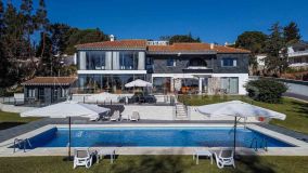 Villa for sale in El Chaparral, Malaga - Puerto de la Torre