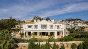 Villa for sale in La Quinta, Benahavis
