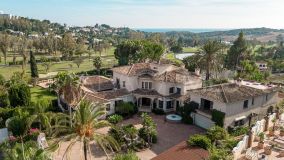 Villa for sale in Paraiso Alto, Benahavis
