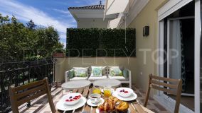 For sale Pedregalejo apartment with 4 bedrooms