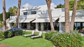 Villa for sale in Pinares de San Antón, Malaga - Este