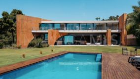 Villa for sale in La Reserva de Alcuzcuz, Benahavis