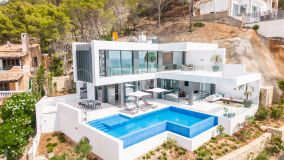 Impresionante villa moderna con vistas panorámicas al mar en Cala LlampCala Llamp-Port d'Andratx