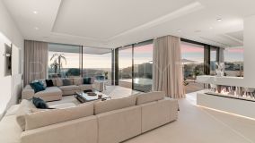Buy villa with 6 bedrooms in Puerto Andratx