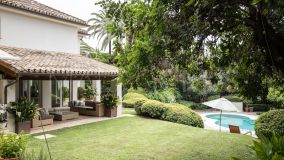 Villa for sale in Marbella Hill Club, Marbella Golden Mile