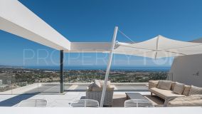 Stunning & stylish penthouse with spectacular sea views, La Quinta, Benahavis