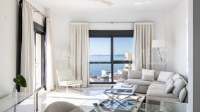 Penthouse for sale in New Golden Mile, Estepona East