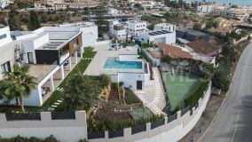 Villa en venta en Rincon de la Victoria