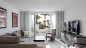 Duplex Penthouse for sale in Alcazaba Beach, Estepona Est