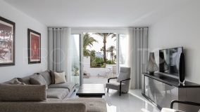 Atico duplex en venta con 3 dormitorios en Alcazaba Beach