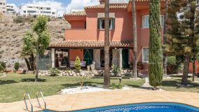 Villa for sale in Mayorazgo, Malaga - Este