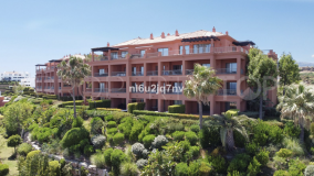 Ground Floor Apartment in Los Flamingos: 2 Bed, 2 Bath, Terraces & Private Garden. Stunning Mediterranean views!