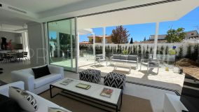 Villa en venta con 3 dormitorios en Valdeolletas