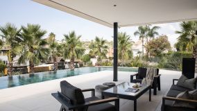 Buy villa in Parcelas del Golf with 7 bedrooms