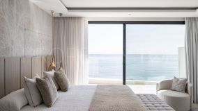 Frontline Beach Penthouse for sale in Estepona Playa, Estepona