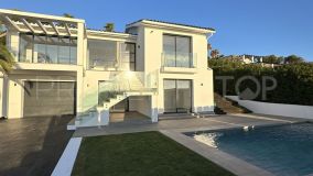 Villa en venta en Estepona, 1.099.999 €