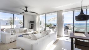 For sale 3 bedrooms penthouse in Fuengirola