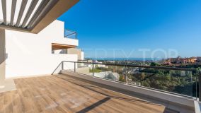 3 bedrooms penthouse in Nueva Andalucia for sale