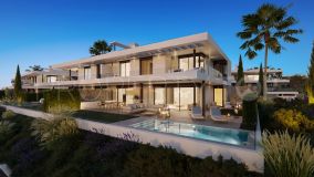 Buy semi detached villa in Marbella